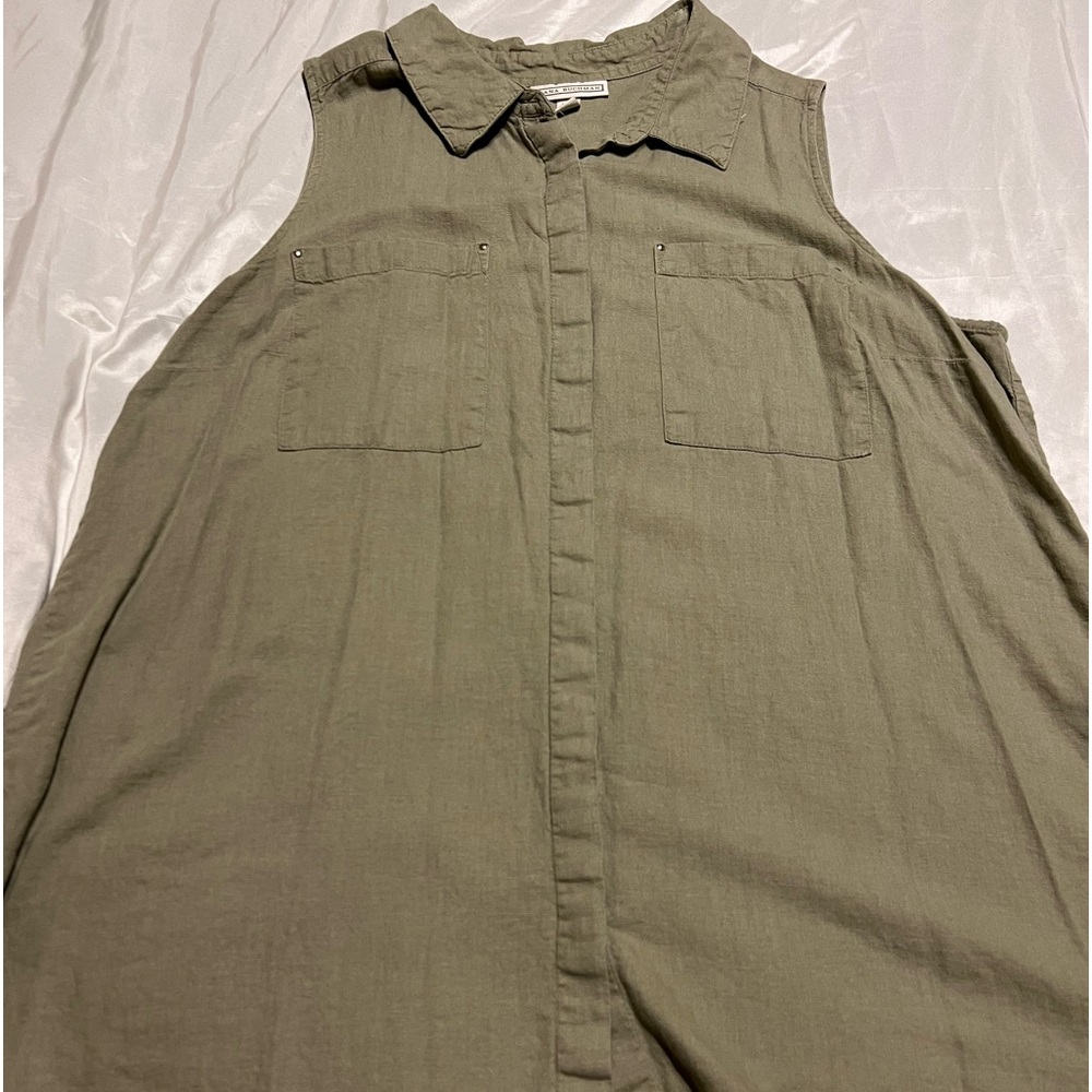 Dana Buchman Size 2XL Women’s Army Green Sleeveless Tunic Shirt Lightweight